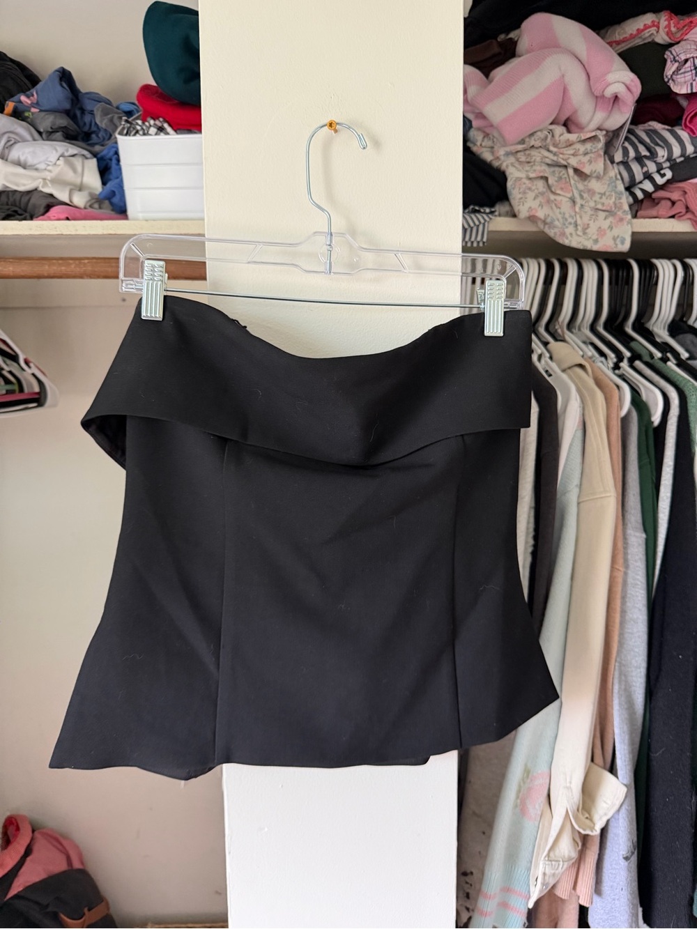 Aritzia Babaton strapless top